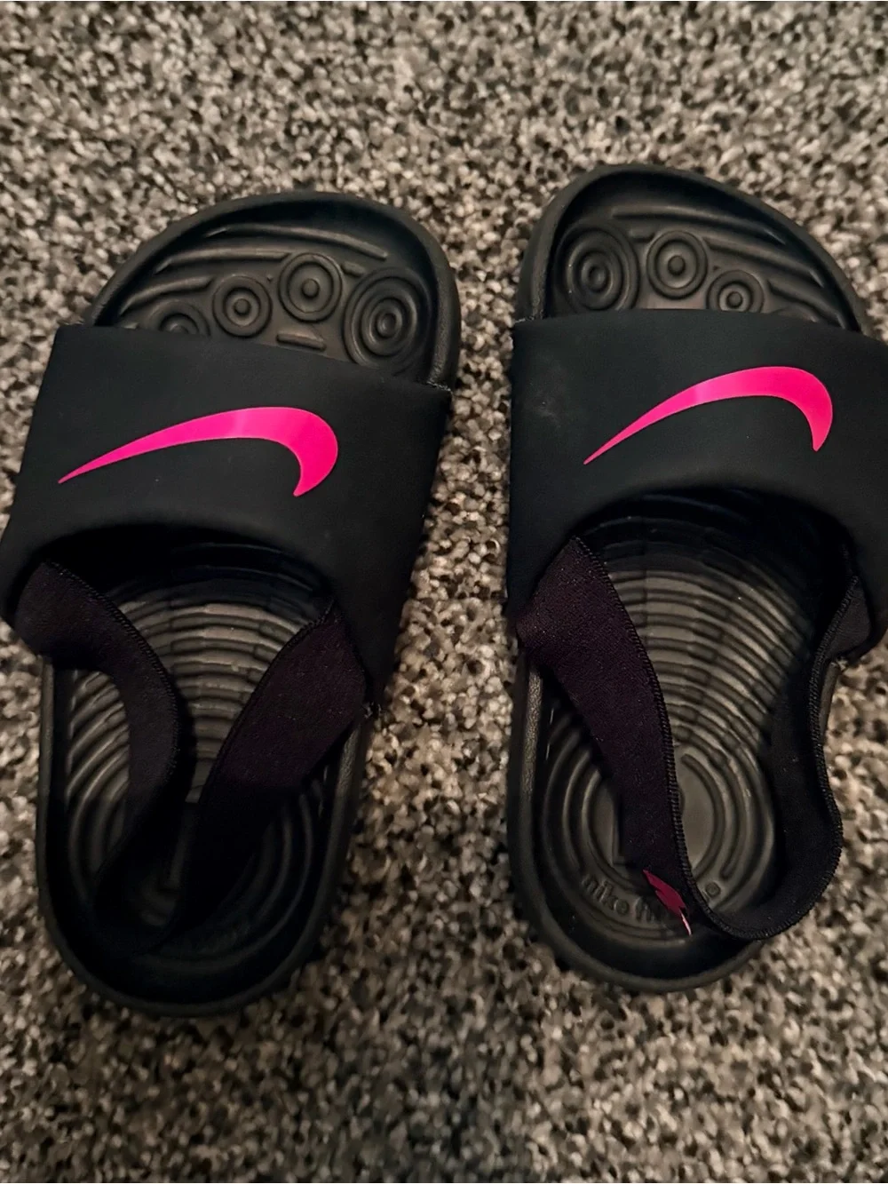 Nike Kids Black Slides with Hot Pink Swoosh